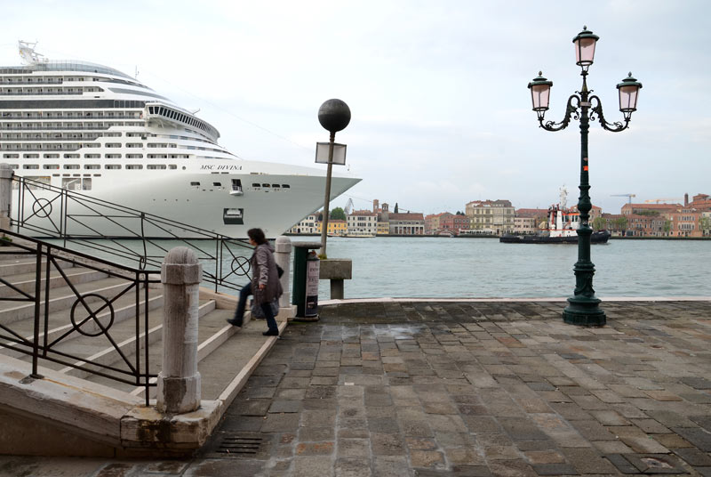 cruise ship venezia
